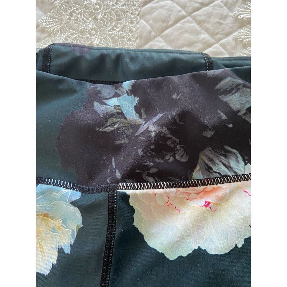 Alfenix Leggings Dark Green with Floral Print Workout High Waist Size M - Picture 6 of 9